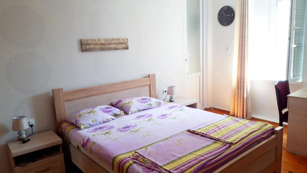 Pospolita Guest House Kutaisi Esterno foto