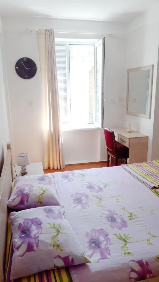 Pospolita Guest House Kutaisi Esterno foto