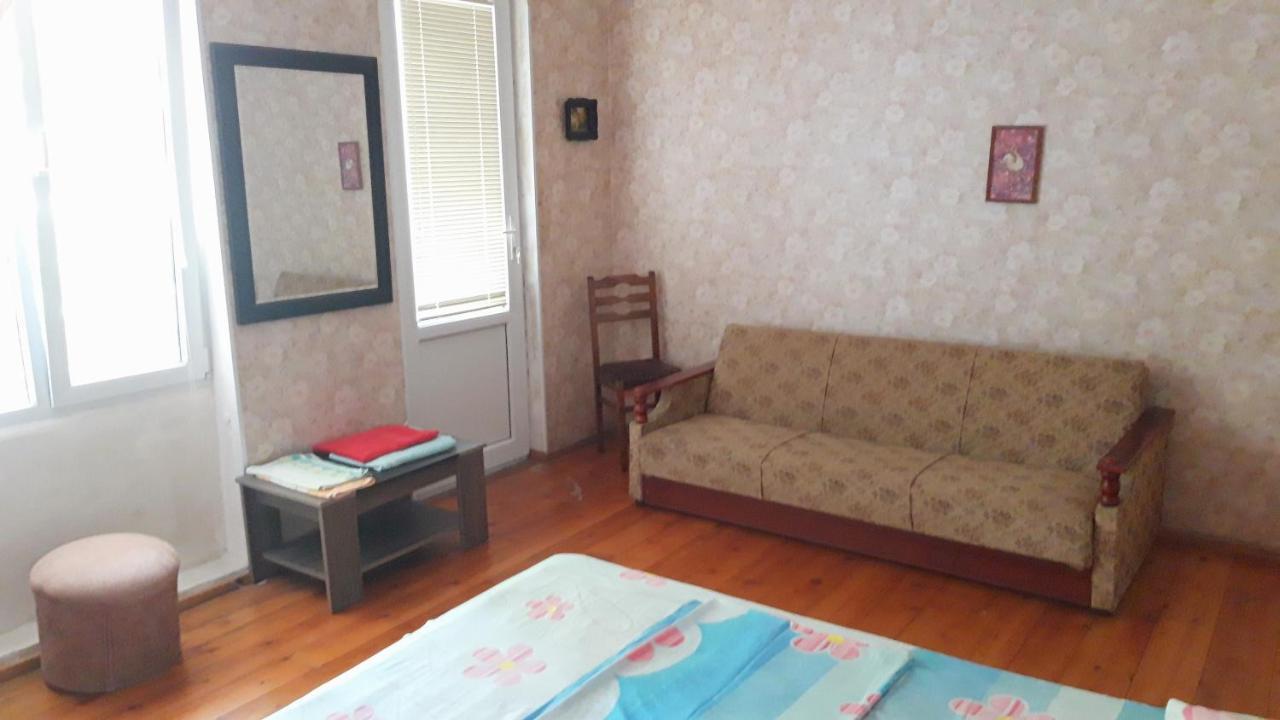 Pospolita Guest House Kutaisi Esterno foto