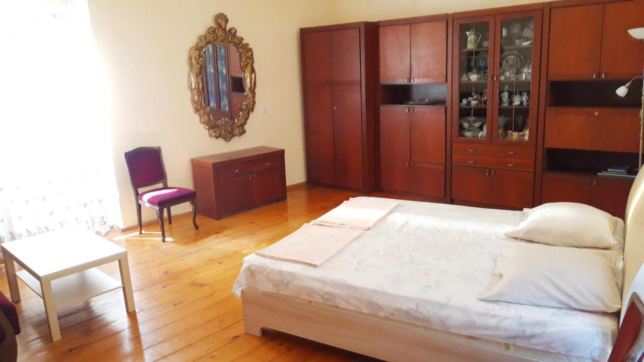 Pospolita Guest House Kutaisi Esterno foto