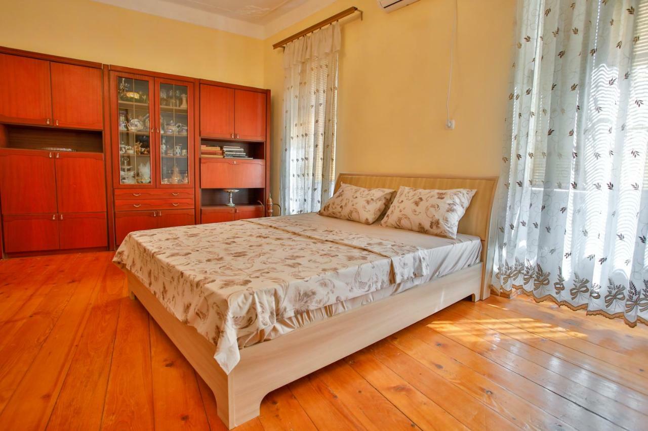 Pospolita Guest House Kutaisi Esterno foto