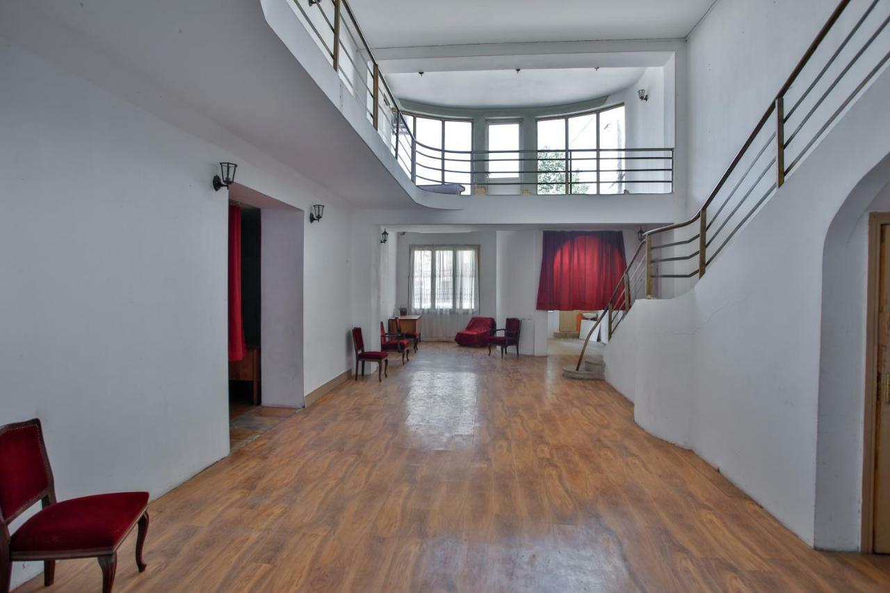 Pospolita Guest House Kutaisi Esterno foto
