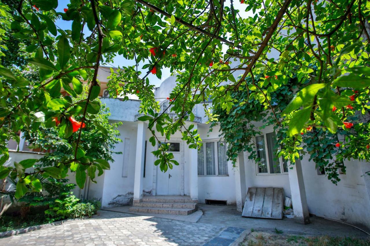 Pospolita Guest House Kutaisi Esterno foto
