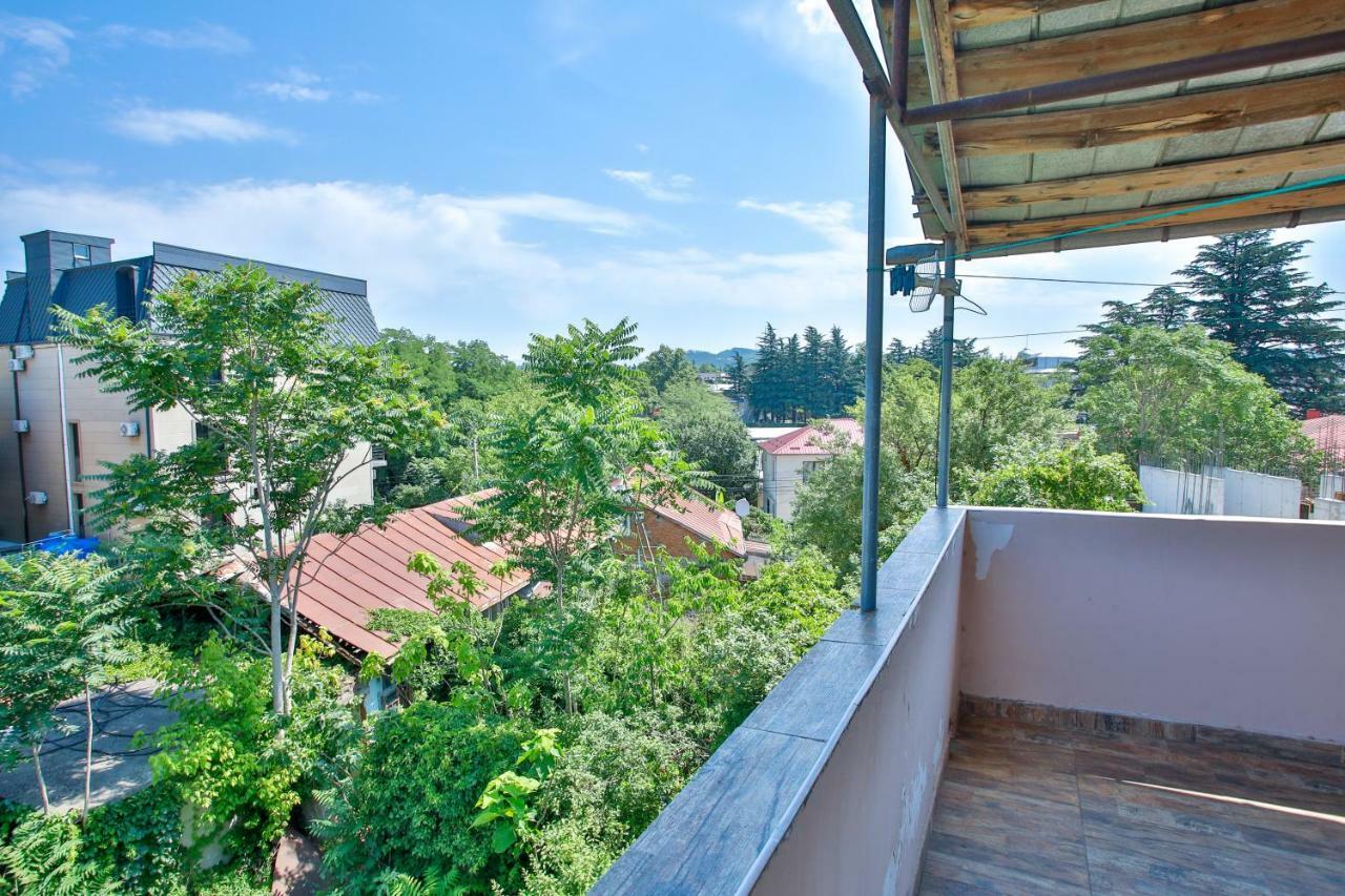 Pospolita Guest House Kutaisi Esterno foto