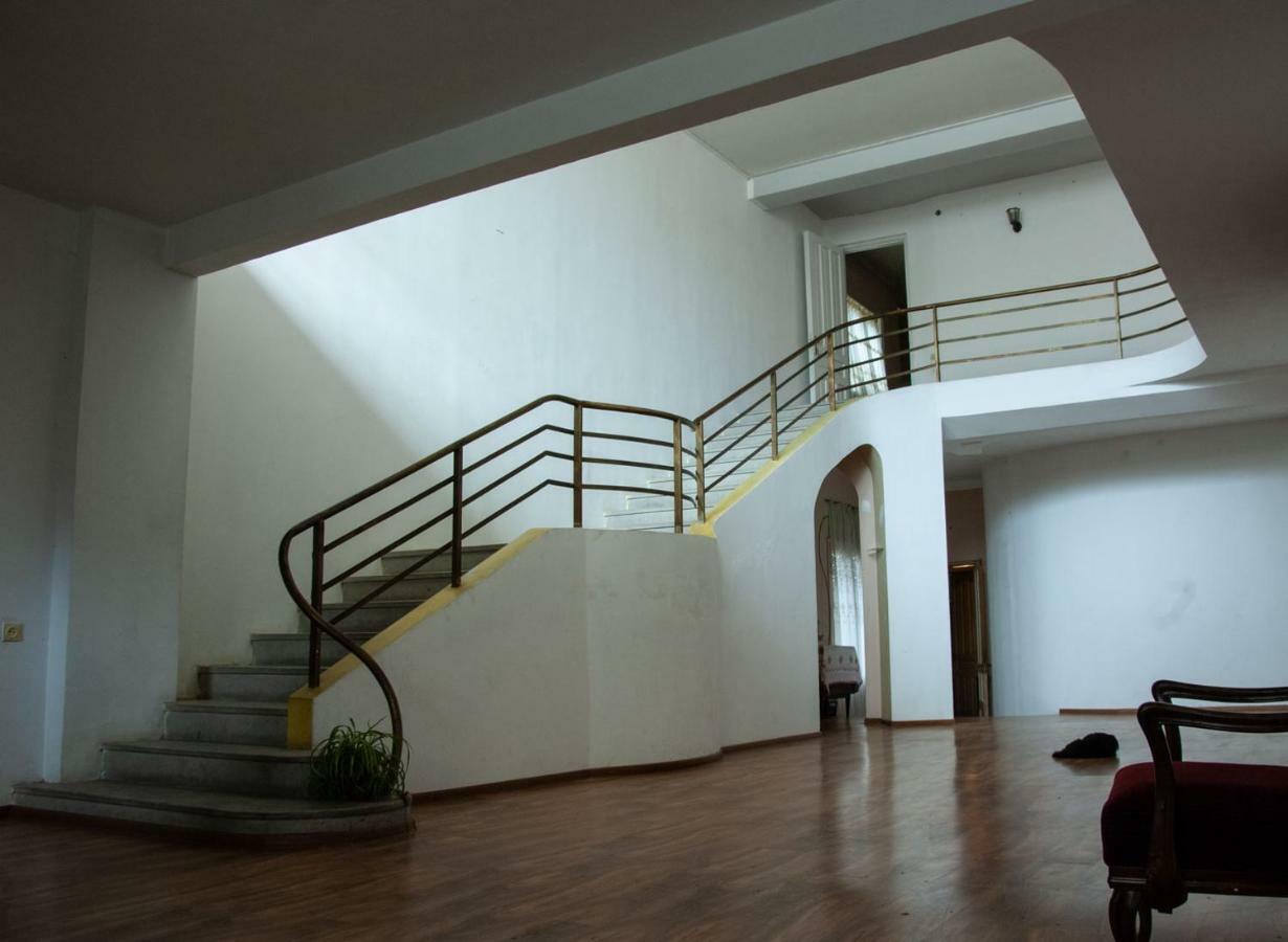 Pospolita Guest House Kutaisi Esterno foto